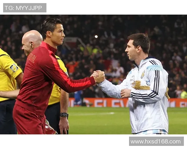 制作C罗风格的足球明星蛋糕详细步骤与技巧分享 制作C罗风格的足球明星蛋糕详细步骤与技巧分享